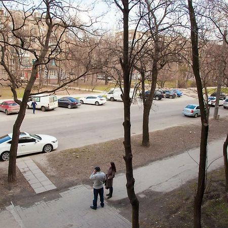 Semi-Luxury Apt On 82 Nezalezhnoi Ukrаiny Street Near Intourist Hotel Zaporizhia 외부 사진